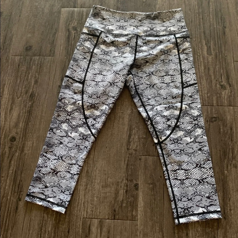 ZYIA Cobra Light n Tight